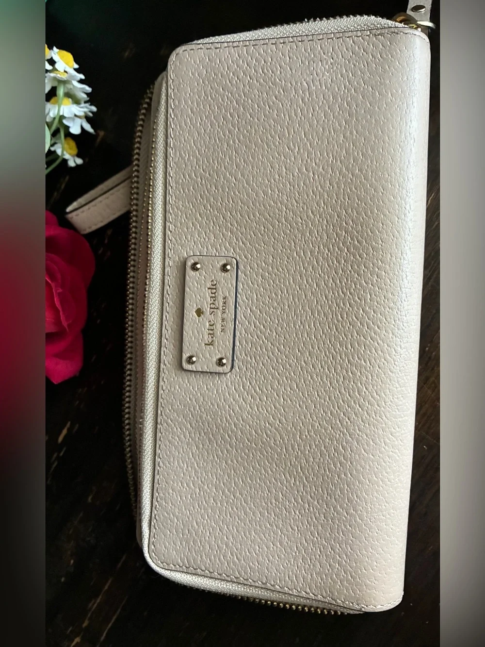 kate spade Pebbled Zip-Around Wristlet Wallet in Light Beige